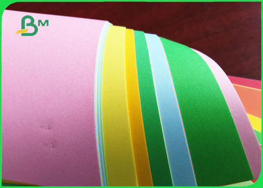 80gsm Bakire Renk Bristol Kağıt Rengi Offest Kağıt El sanatı için 550x645mm