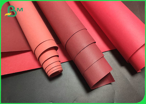 0.3mm 0.55mm Geri Dönüştürülebilir Kırmızı Kraft Kağıt Kumaş Ruloları Yıkanabilir Çanta Malzemesi