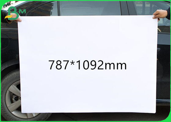 787*1092mm 140gsm 160gsm Süper Beyaz Woodfree Ofset Bond Baskı Kağıdı