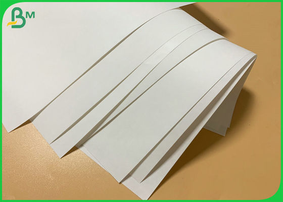 Hediye Paketleme için 700 x 1000mm Pürüzsüzlük Beyaz Kraft Kağıt 180g 250g