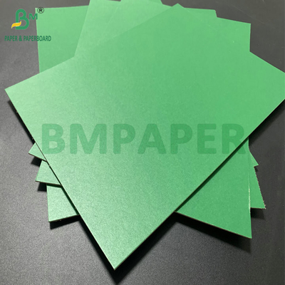 1.1mm 1.2mm Yeşil Kaplı Laklı Sertlik Karton Gri Arka Sabit Karton