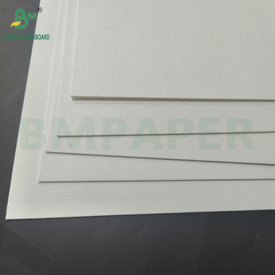 Saf beyaz ve güçlü emici kağıt 0.6 mm Parfüm lekesi şeritleri