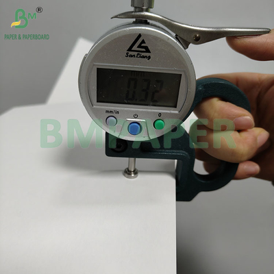 300gm 330gm Beyaz C2S Parlak Kağıt Siyah Mavi Çekirdek Yüksek Sertlik Kağıt
