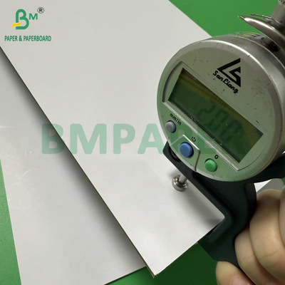 2mm 1400gm Kalınlıklı Dupleks Karton 78 X 109mm Karton Kutusu İçin İki Yanlı Beyaz Karton