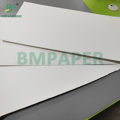 120+120+120g Kozmetik kaplama için beyaz dalgalı karton levhalar 30"x40"
