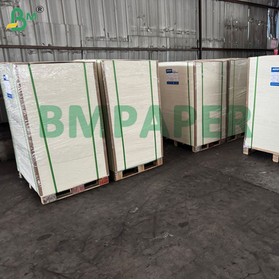 100gm Kalıcı Beyaz Kraft Kağıt Malzemesi Pastırma Torbaları için Yüksek Çekim Gücü