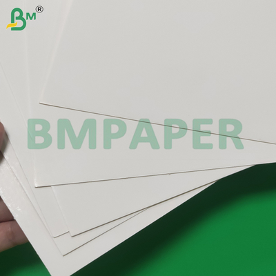 215GSM FBB Pürüzsüz Yüzey Beyaz Karton Levhalar İyi Baskı Etkisi