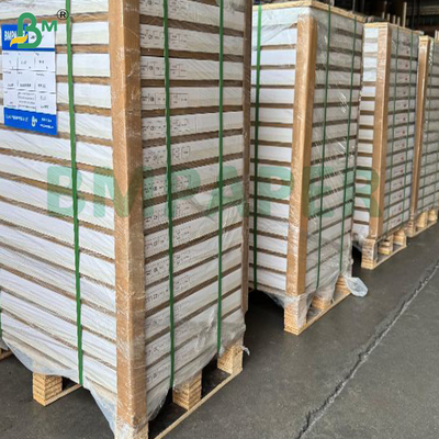 45g 40cm Beyaz Pürüzsüz Makine Cilalı Kraft Kağıdı Rulo Halinde