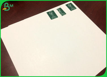 300GSM 610*860MM Beyaz Renkli C1S Katlanabilir Kutu Yapımında Fildişi Karton