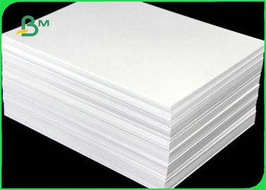 270gm 300gm C1S Yüksek Toplu Fildişi Karton Katlan 700*1000mm