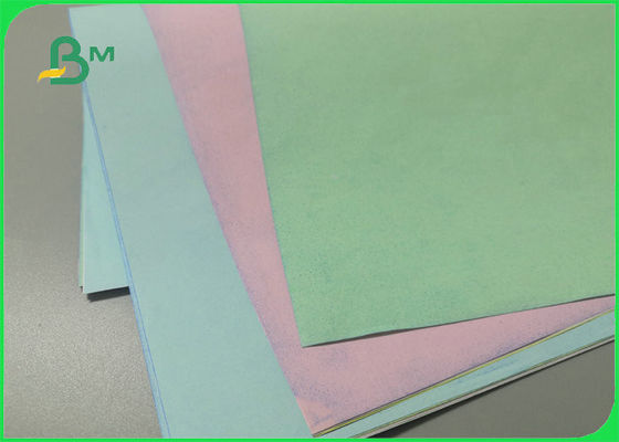 Makbuz Kitabı için Kendinden Kopyalama CB Beyaz CF Pembe Karbonsuz Kağıt 430 × 610mm 55gsm